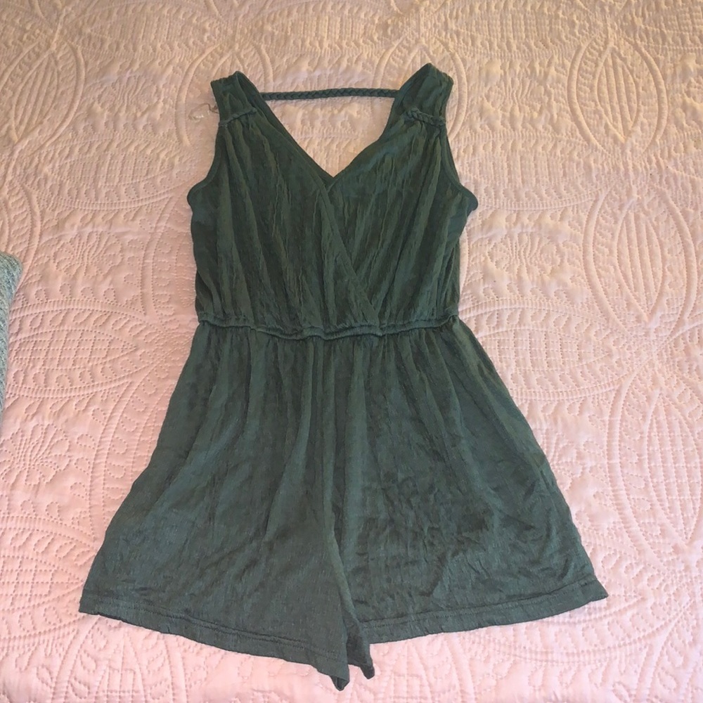 OLIVE GREEN ROMPER